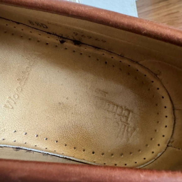 Allen Edmonds Woodstock Men's Black and Brown Leather Loafers size 8.5 D - Picture 7 of 9